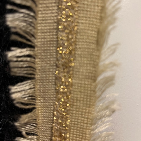 NWT Dolce Cabo sparkling lady sweater/ Jacket - Picture 5 of 9